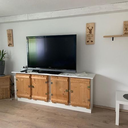 Schoene Moderne & Rustikale Einliegerwohnung Mit Kueche شرامبرغ المظهر الخارجي الصورة